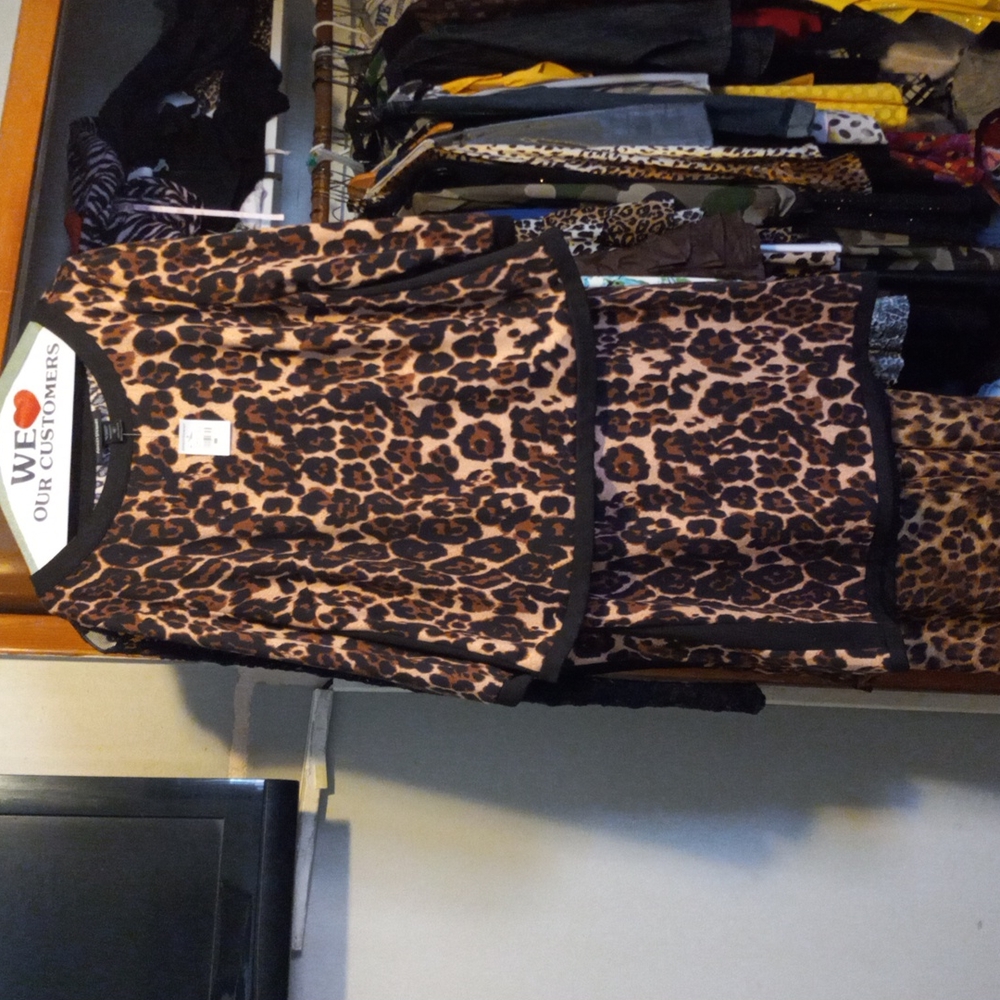 A blouse and skirt set size 18 black beige and brown